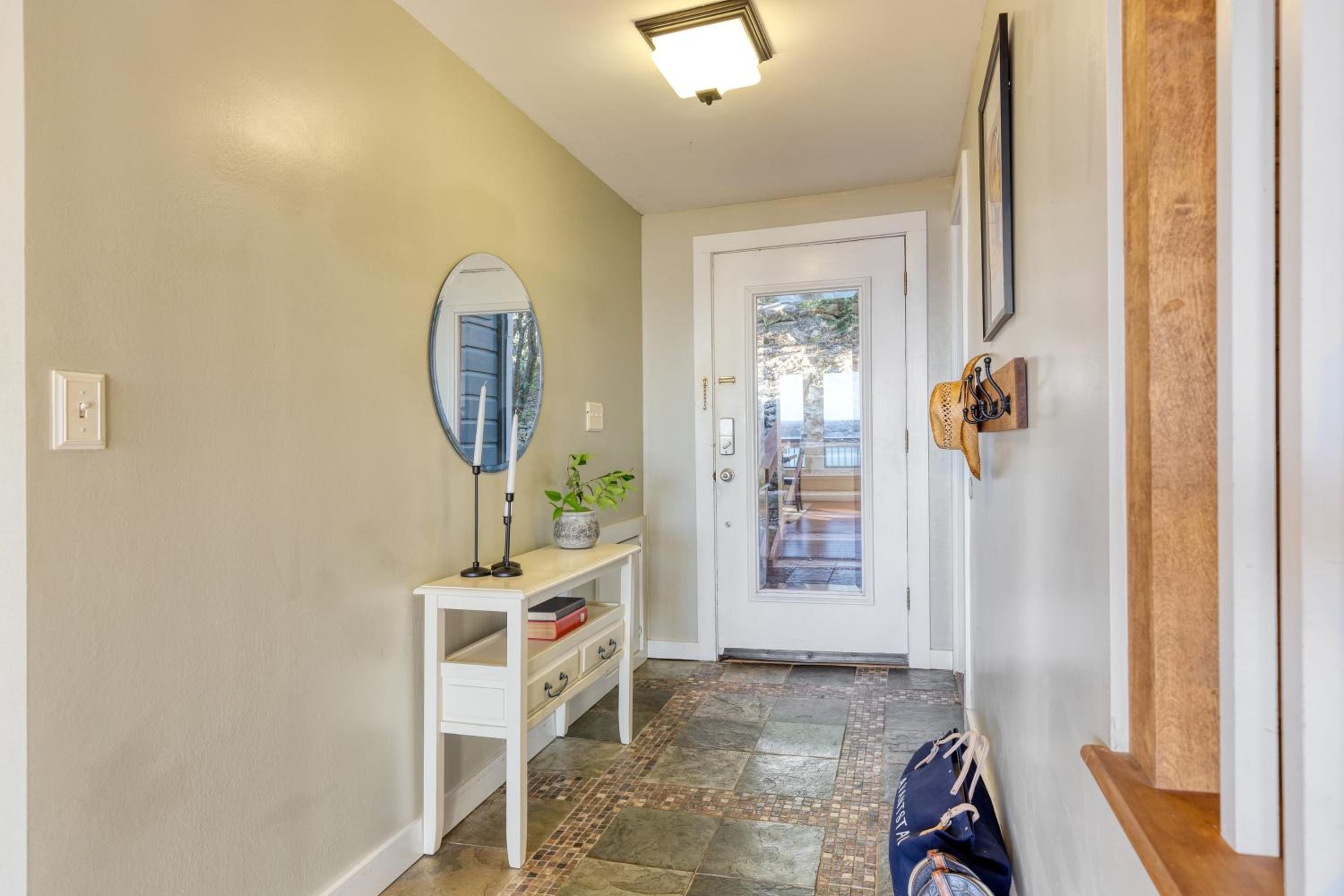 Dawson by AvantStay Serene Austin Home set Amongst nature w Pool Close to Lake Travis