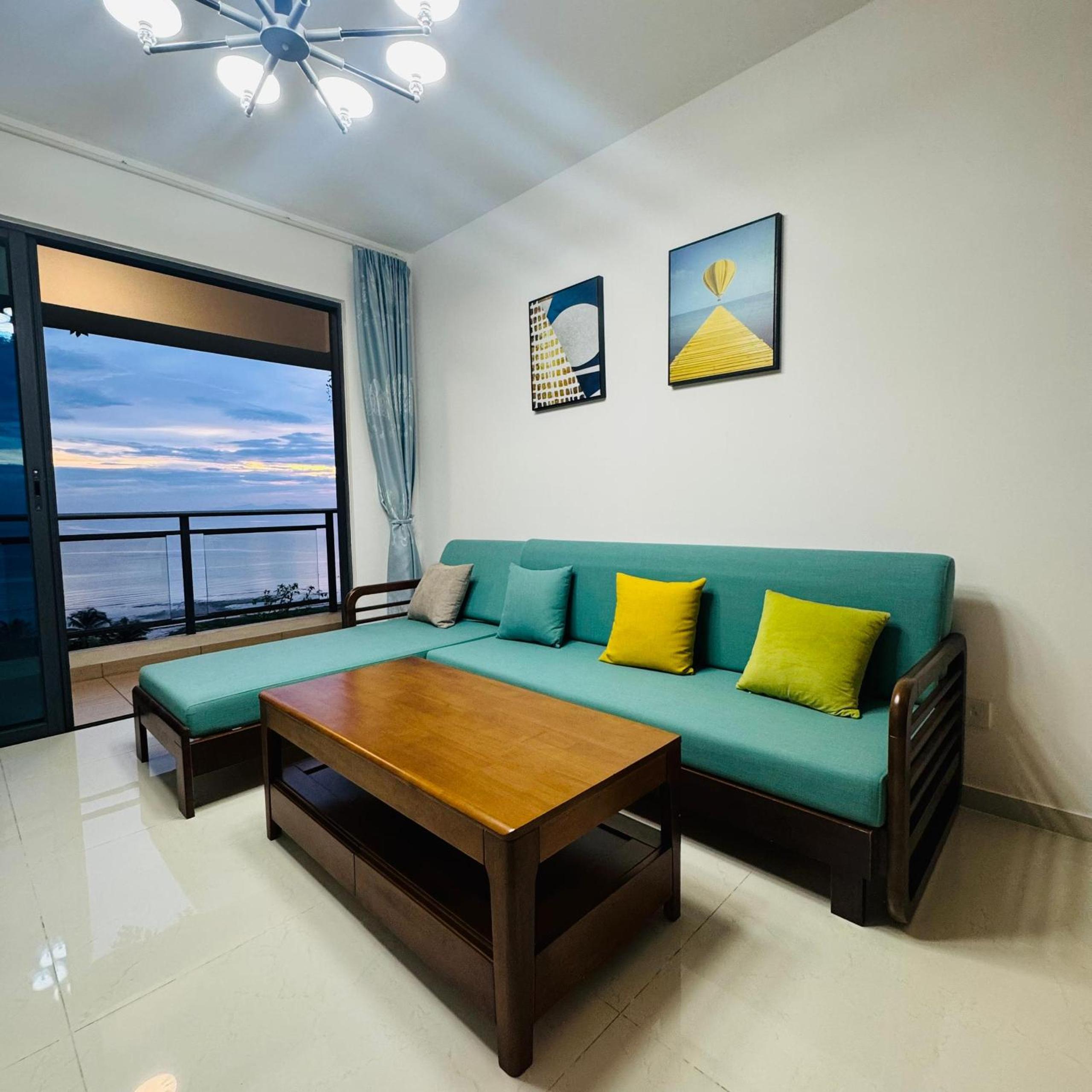 Seaview 2B1R 6pax Condo Forest City 4D-905 photo 1