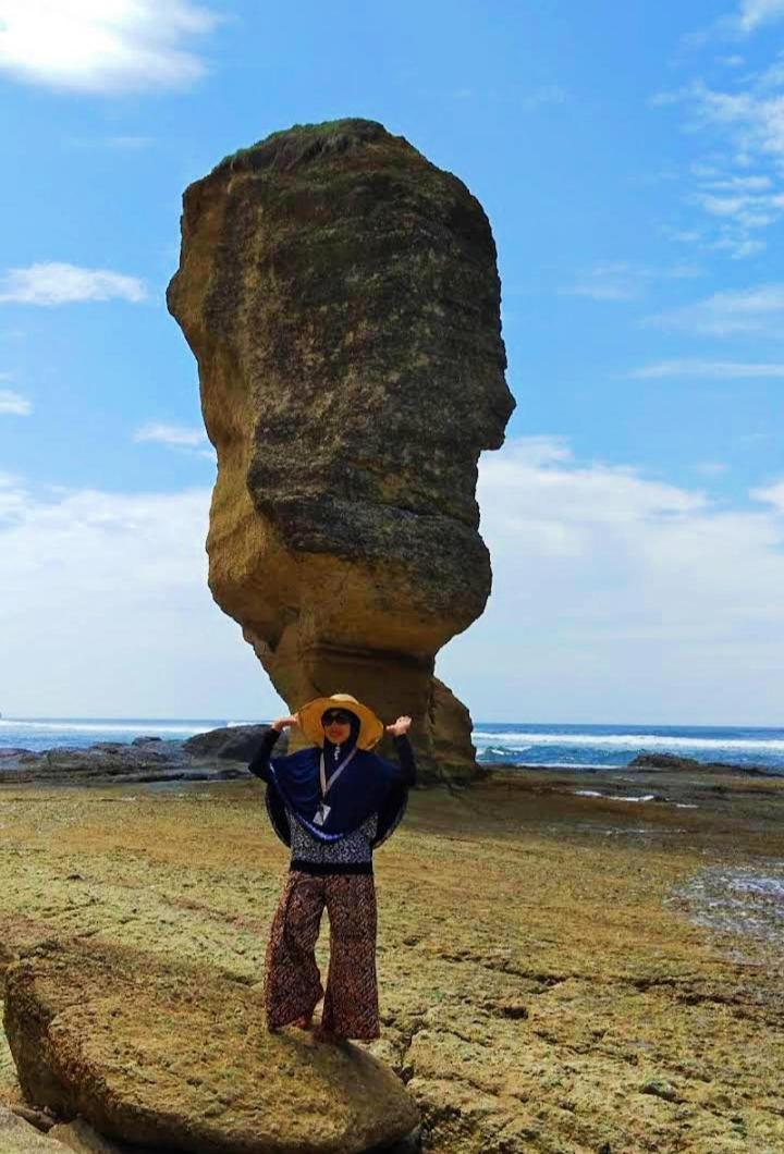 Mandalika Beach