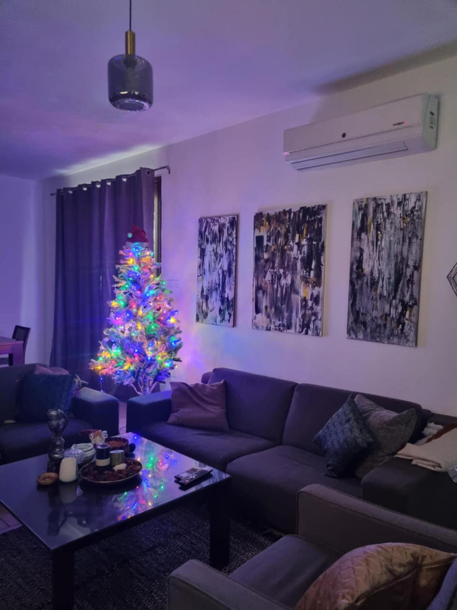 Anesis House