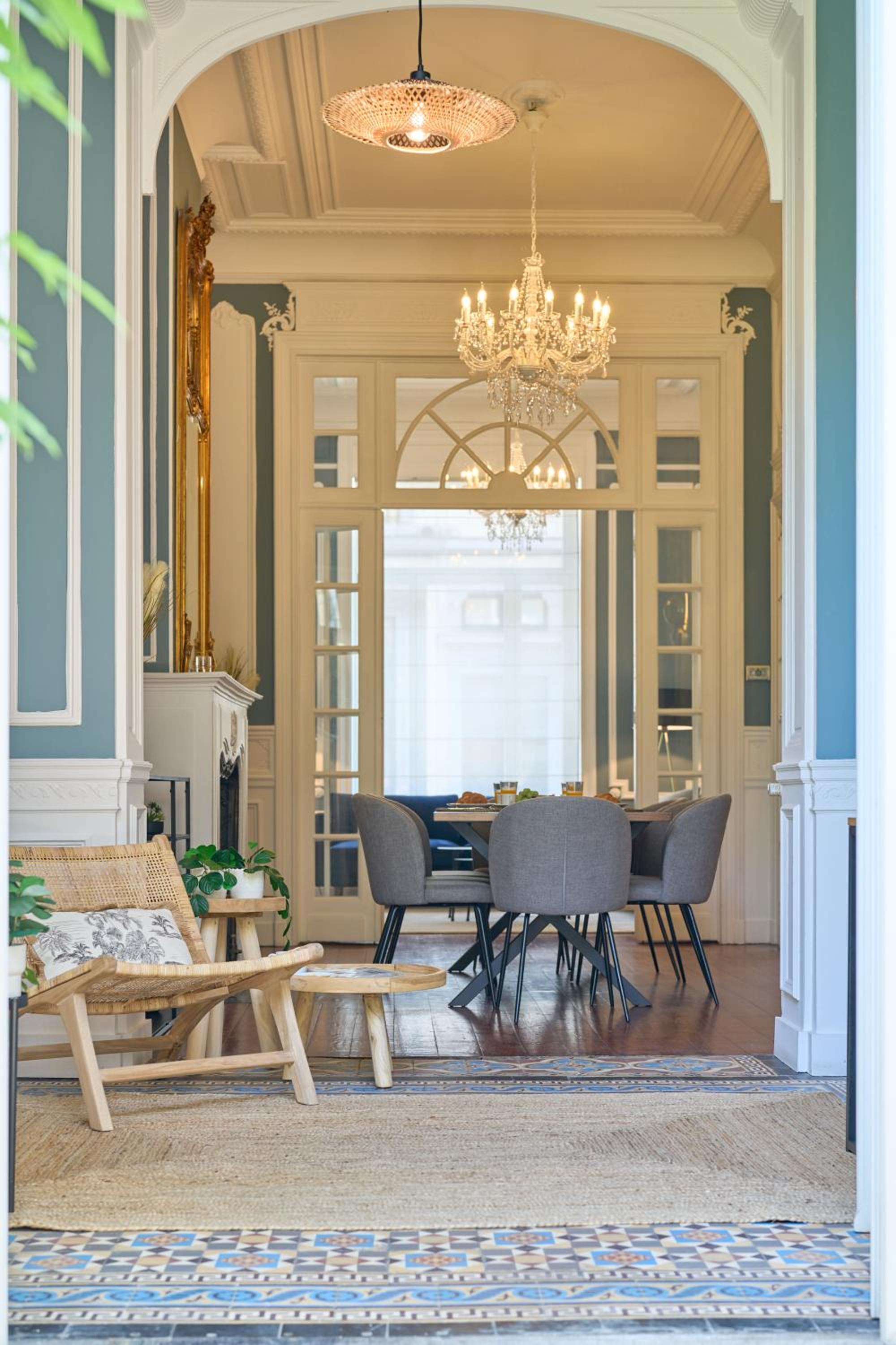 dining