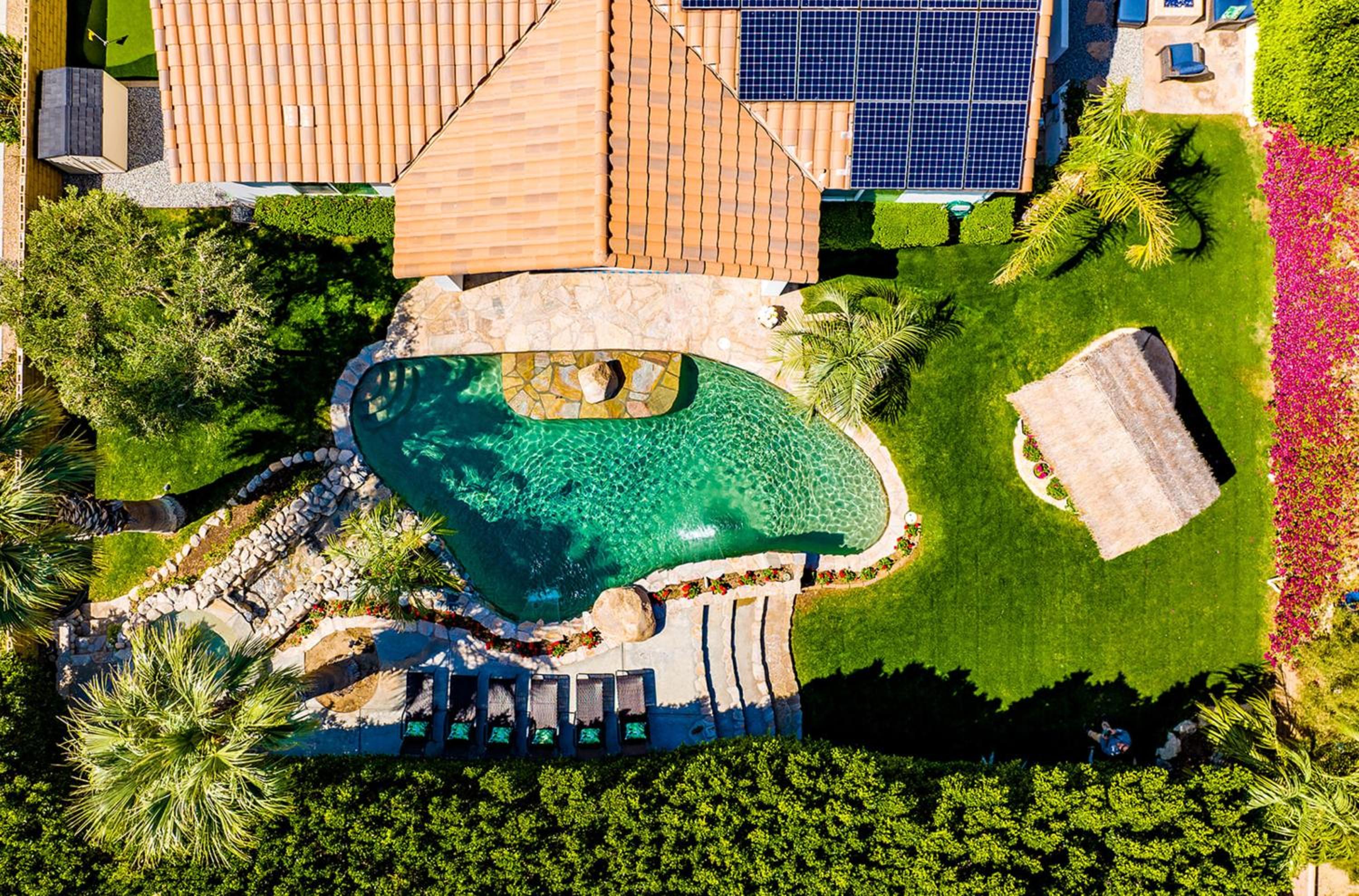 Mini Golf, Saltwater Pool & Spa by MariamsBnb view 5