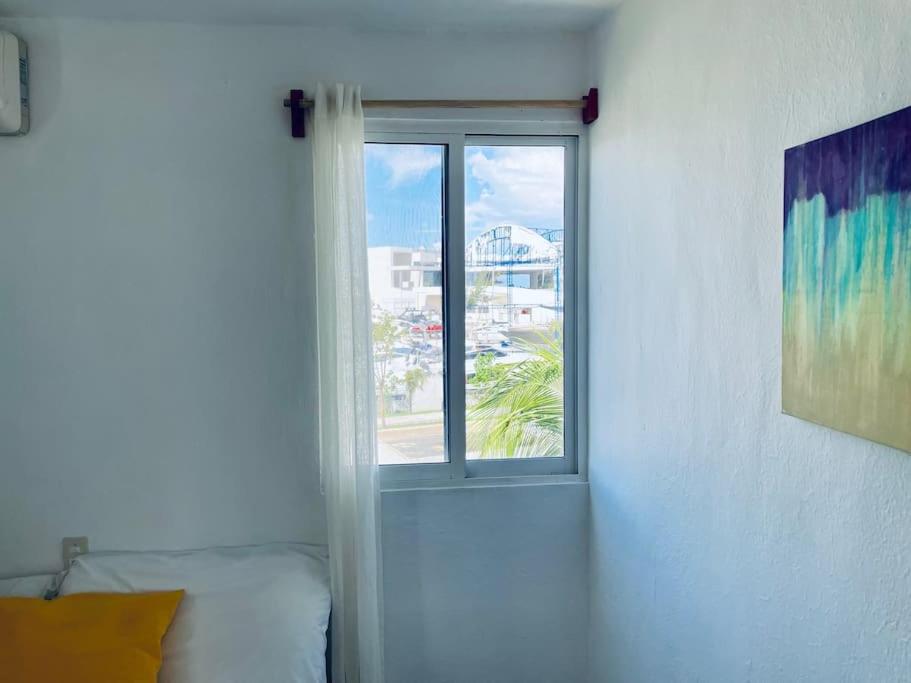 Punta me Apartments & Rooms near Punta Sam ferry Beach