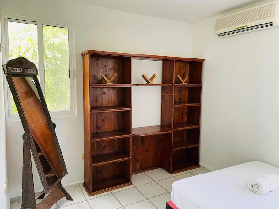 Punta me Apartments & Rooms near Punta Sam ferry Beach