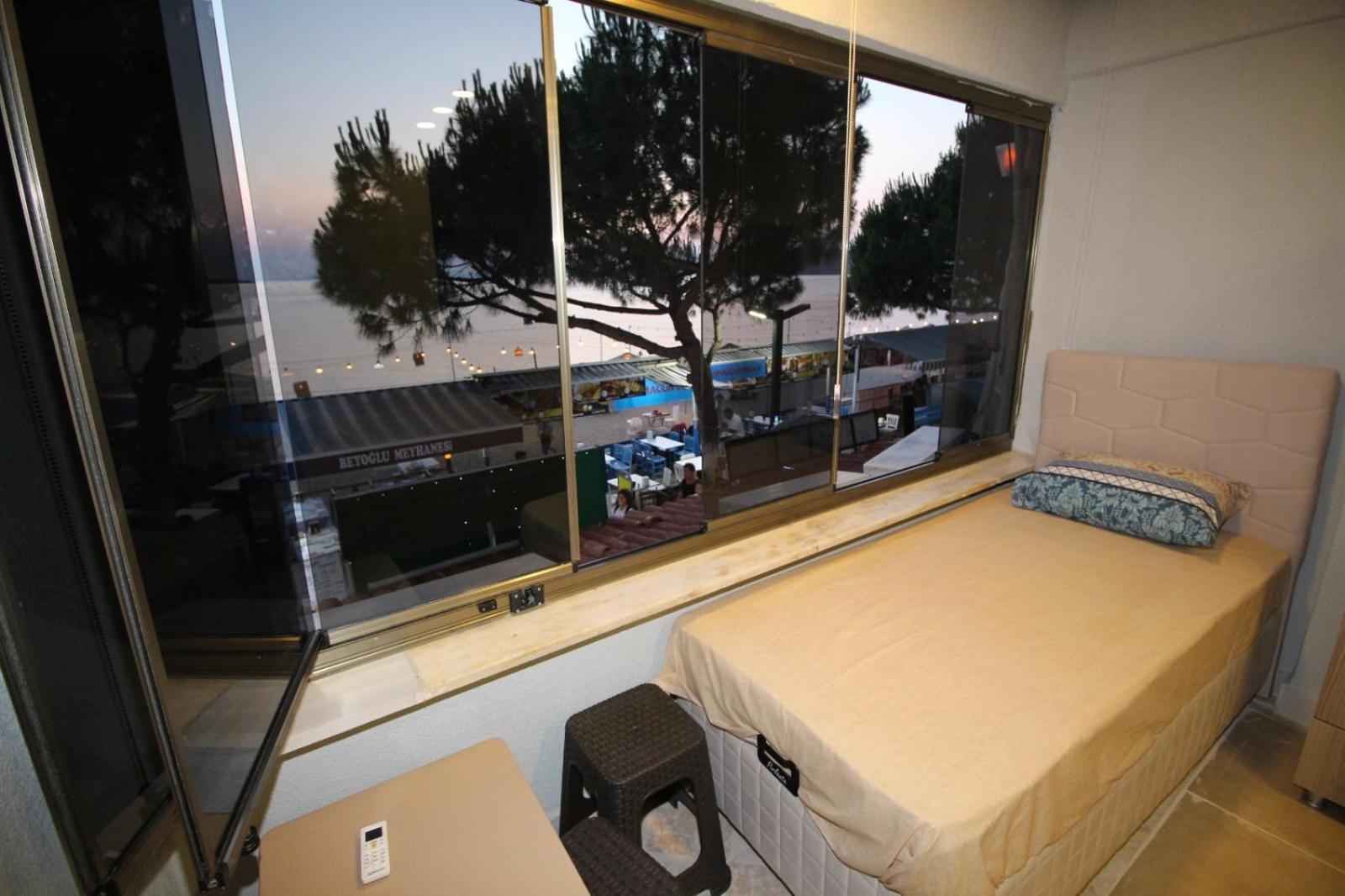 hotel room