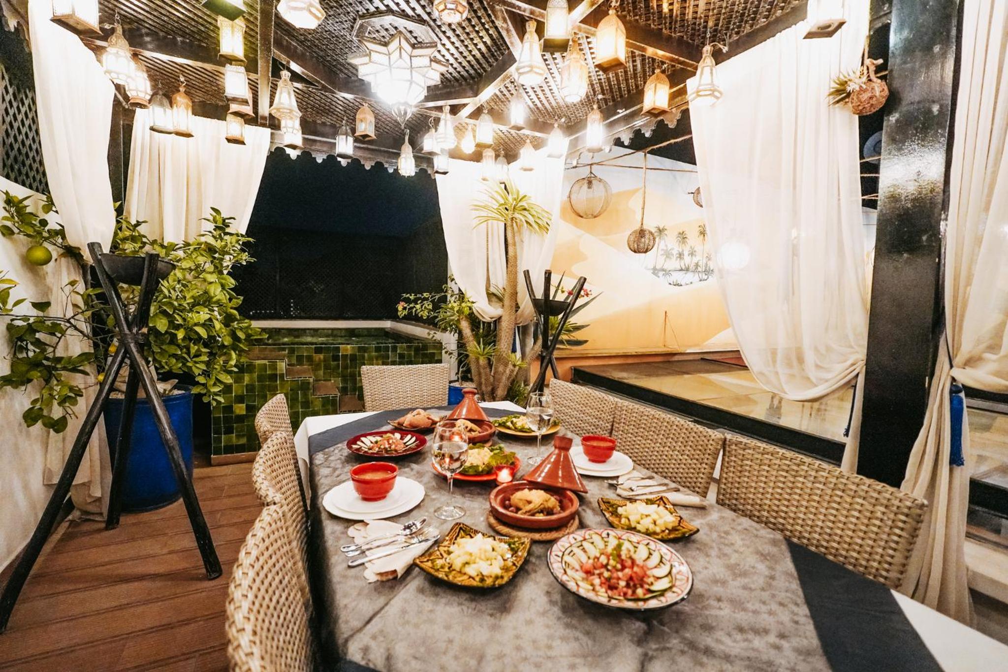 dining
