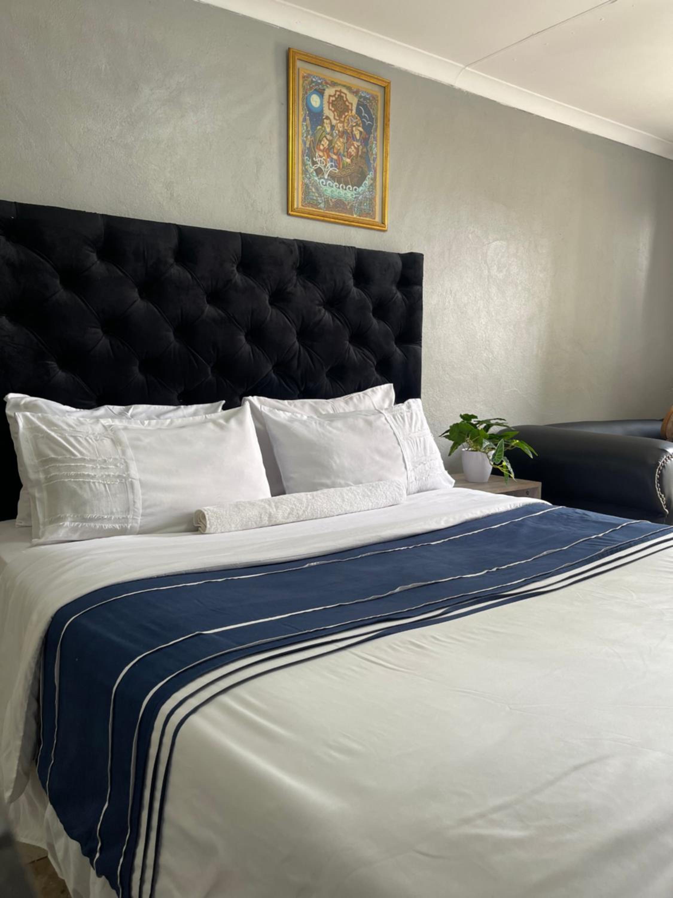 DA LIFE Guest House
