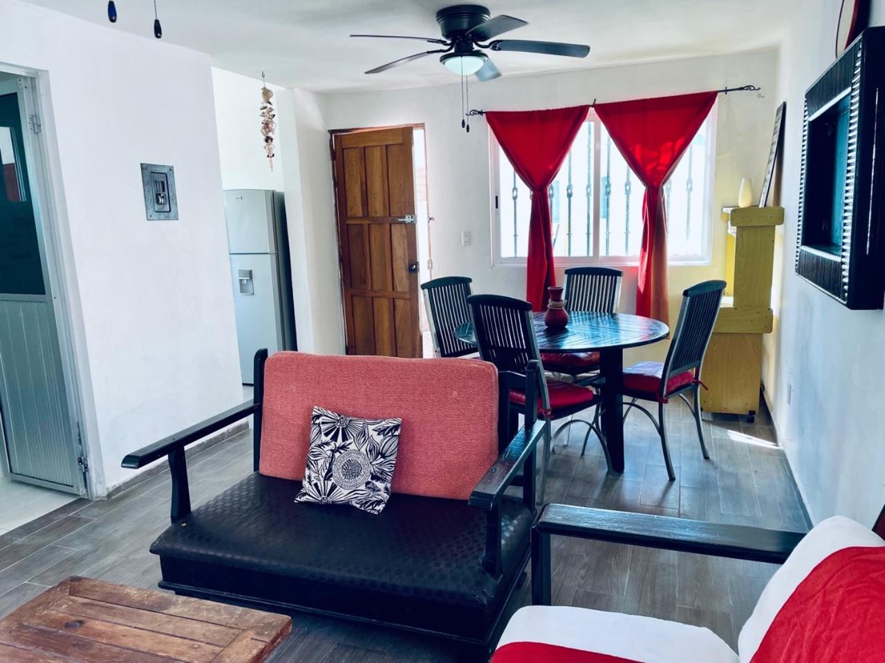 Punta me Apartments & Rooms near Punta Sam ferry Beach