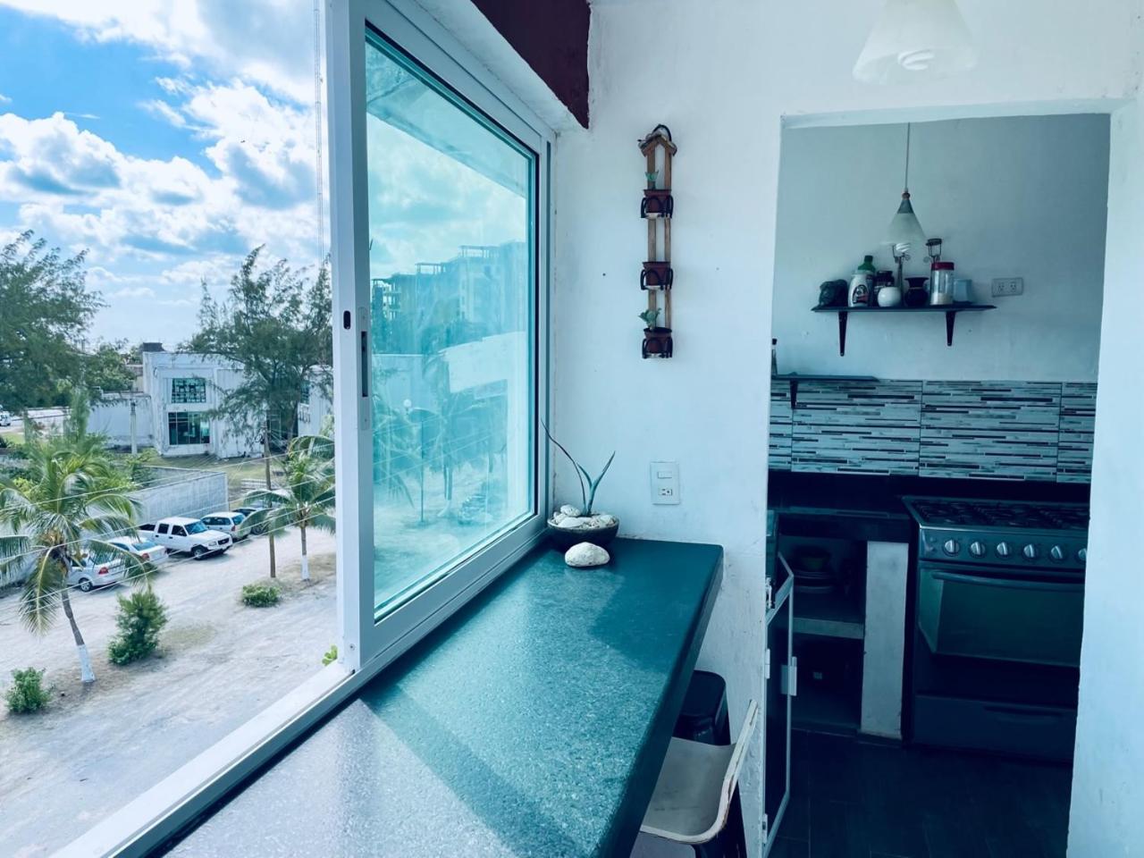 Punta me Apartments & Rooms near Punta Sam ferry Beach