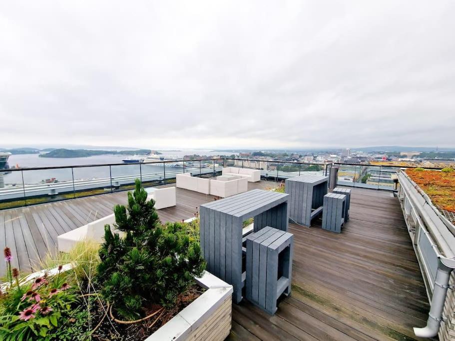18th Flr Gem Oslo Views & Luxury view 5