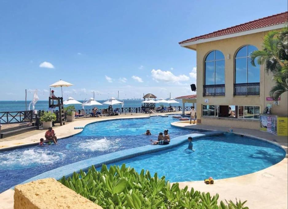 Punta me Apartment beach front in the hotel & Waterpark