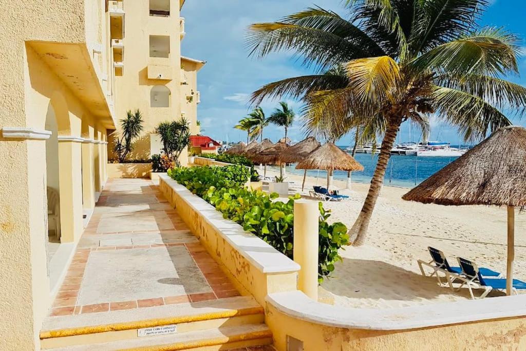 Punta me Apartment beach front in the hotel & Waterpark