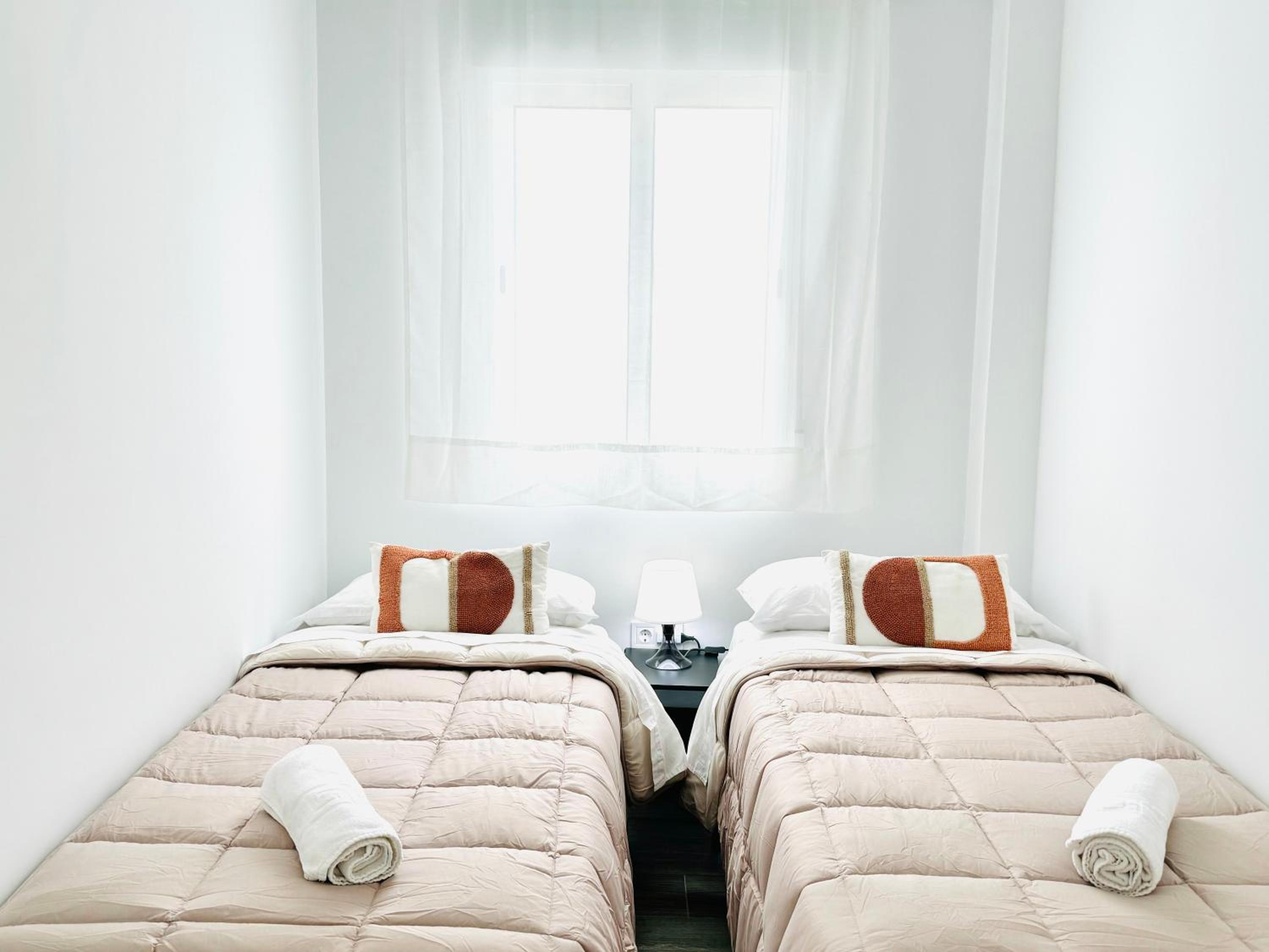 NUEVO, a 90 metros de la playa y con vistas al mar photo 4