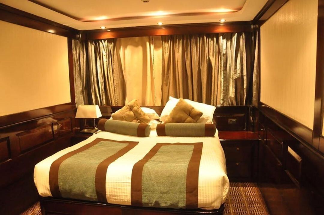 River Boat