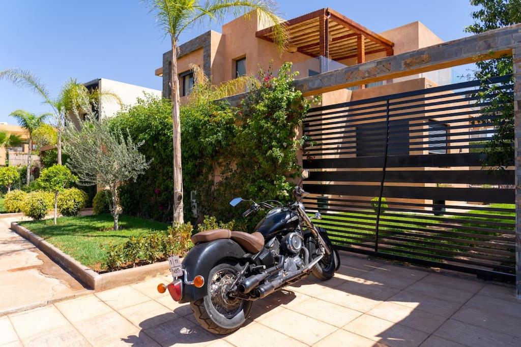 Luxueuse villa au Golf Amelkis - 5 suites view 4