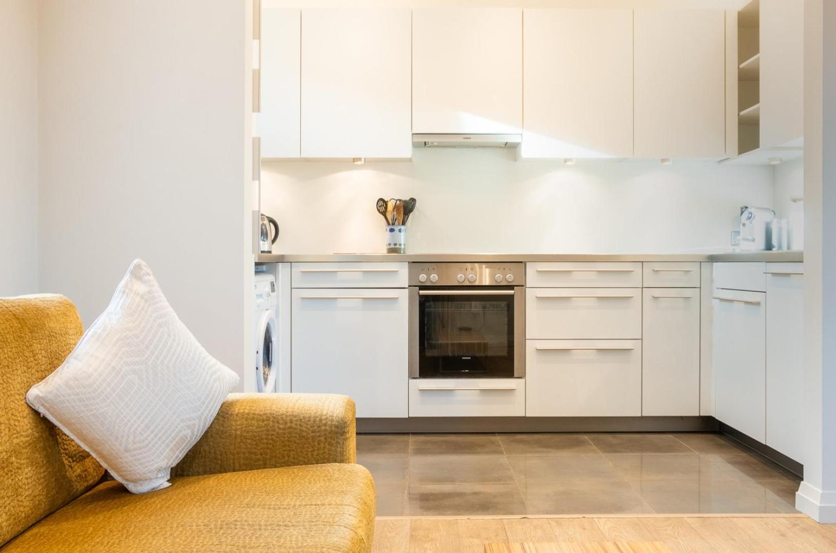 GuestReady - Serene retreat in Stillorgan Grove