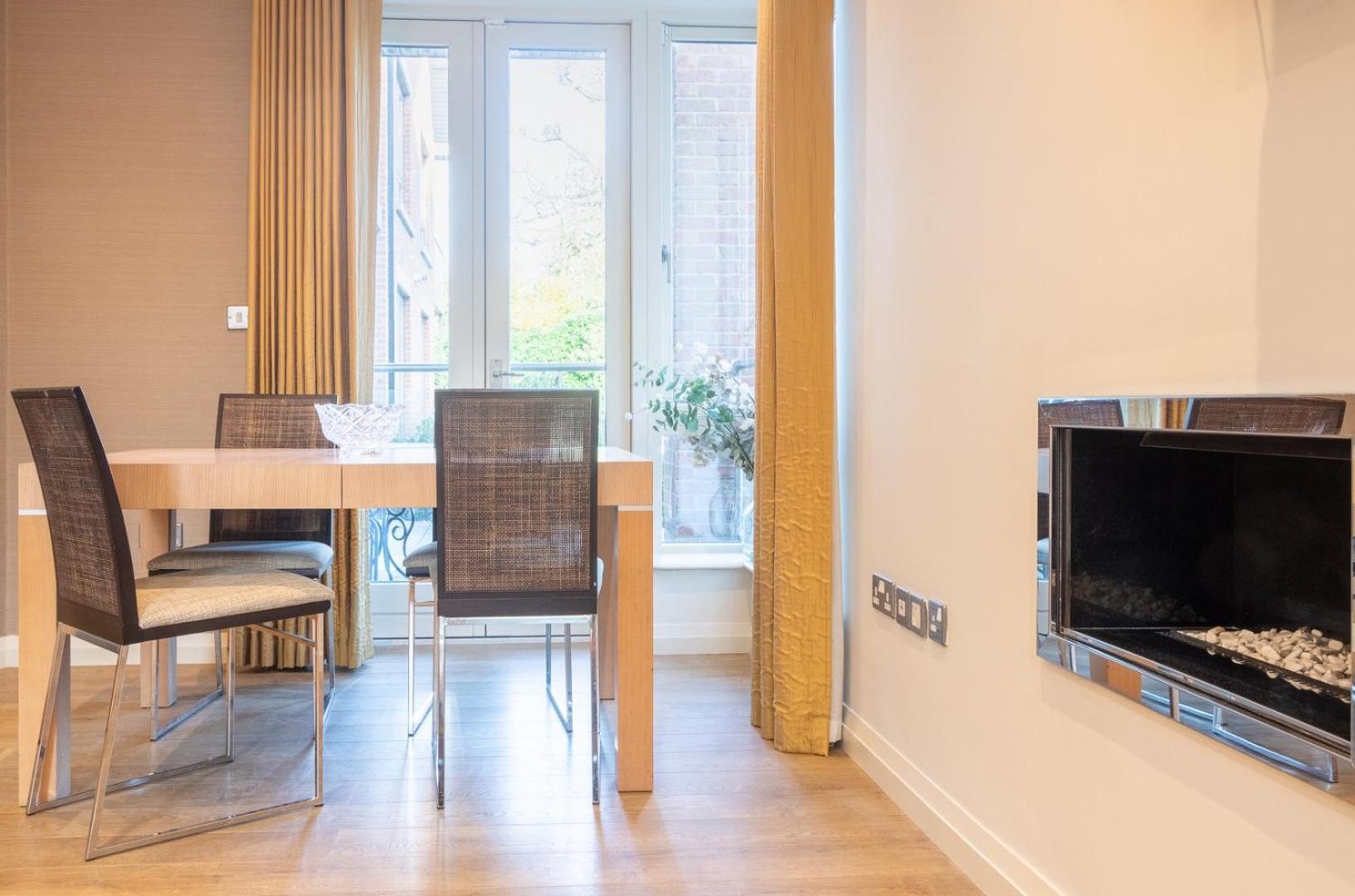 GuestReady - Serene retreat in Stillorgan Grove