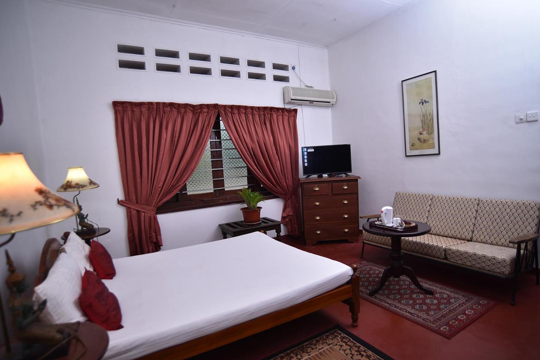 Ronan Residency