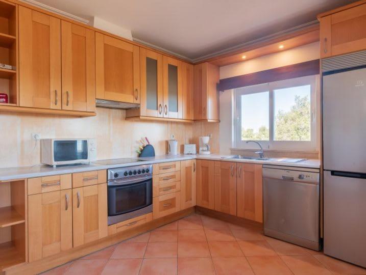 Villa Agua - Modern villa, quiet location walkable to restaurant and supermarket view 5