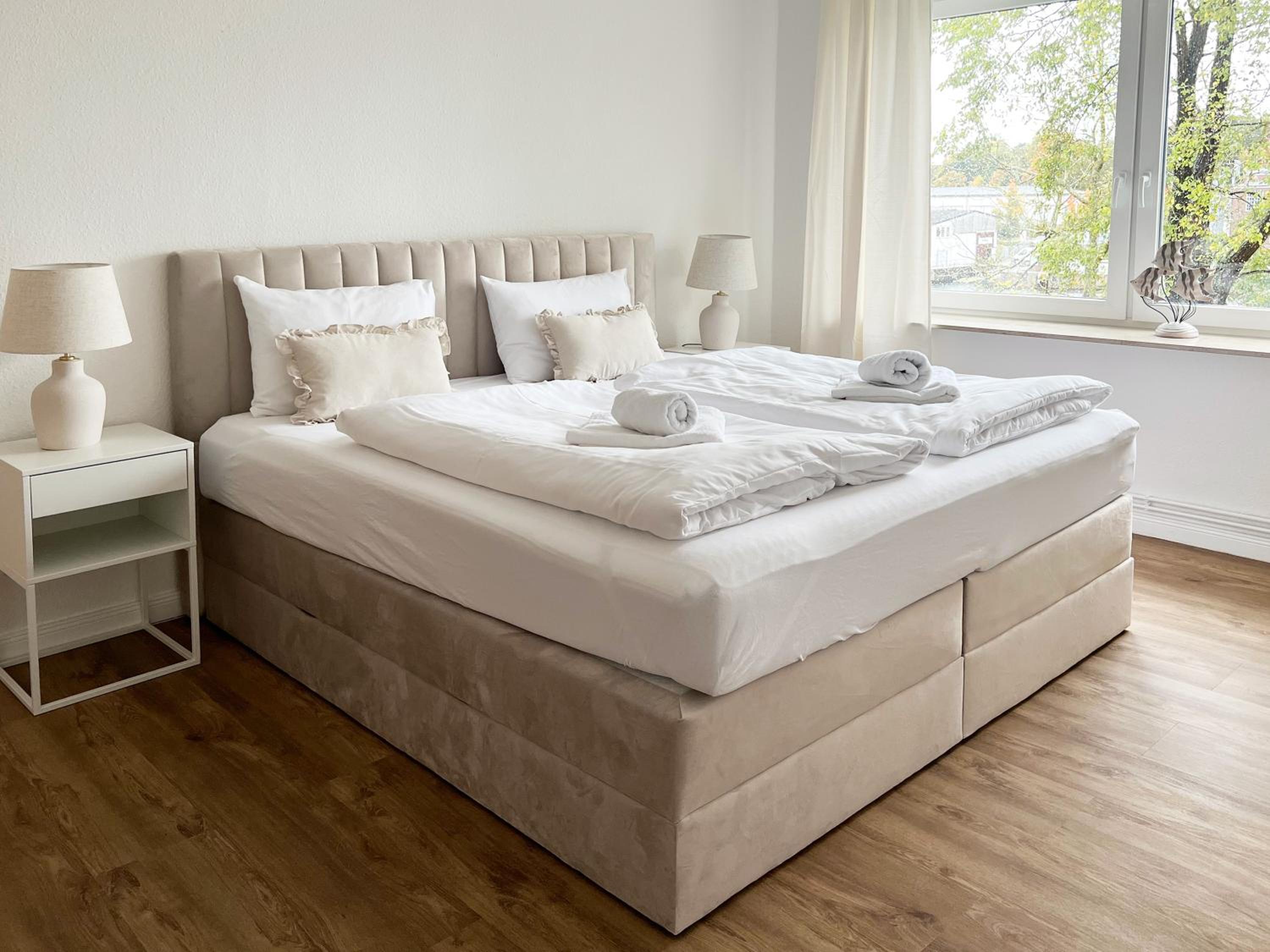 Große Ferienwohnung mit traumhaftem Hafenblick von 