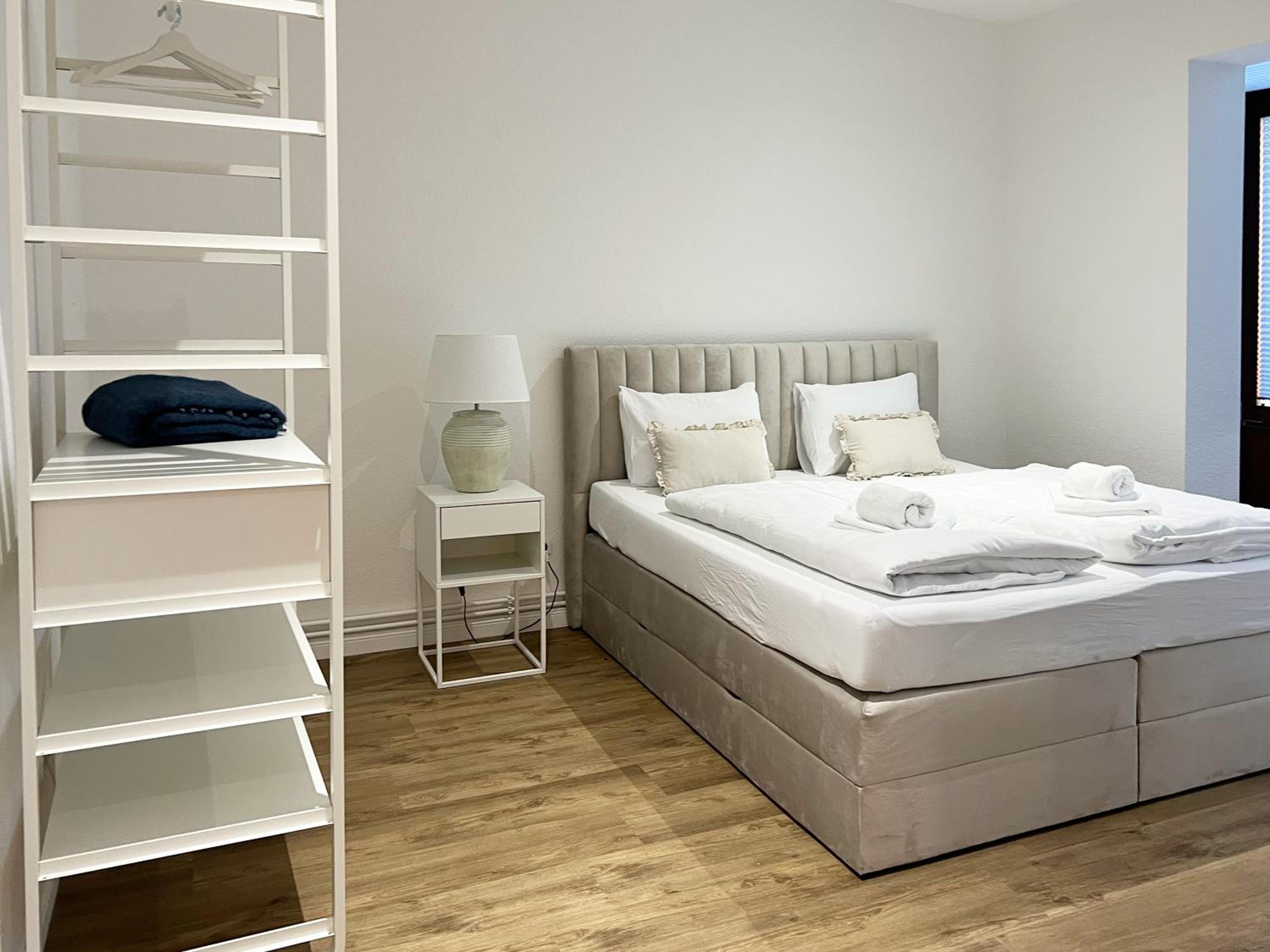 Große Ferienwohnung mit traumhaftem Hafenblick von 