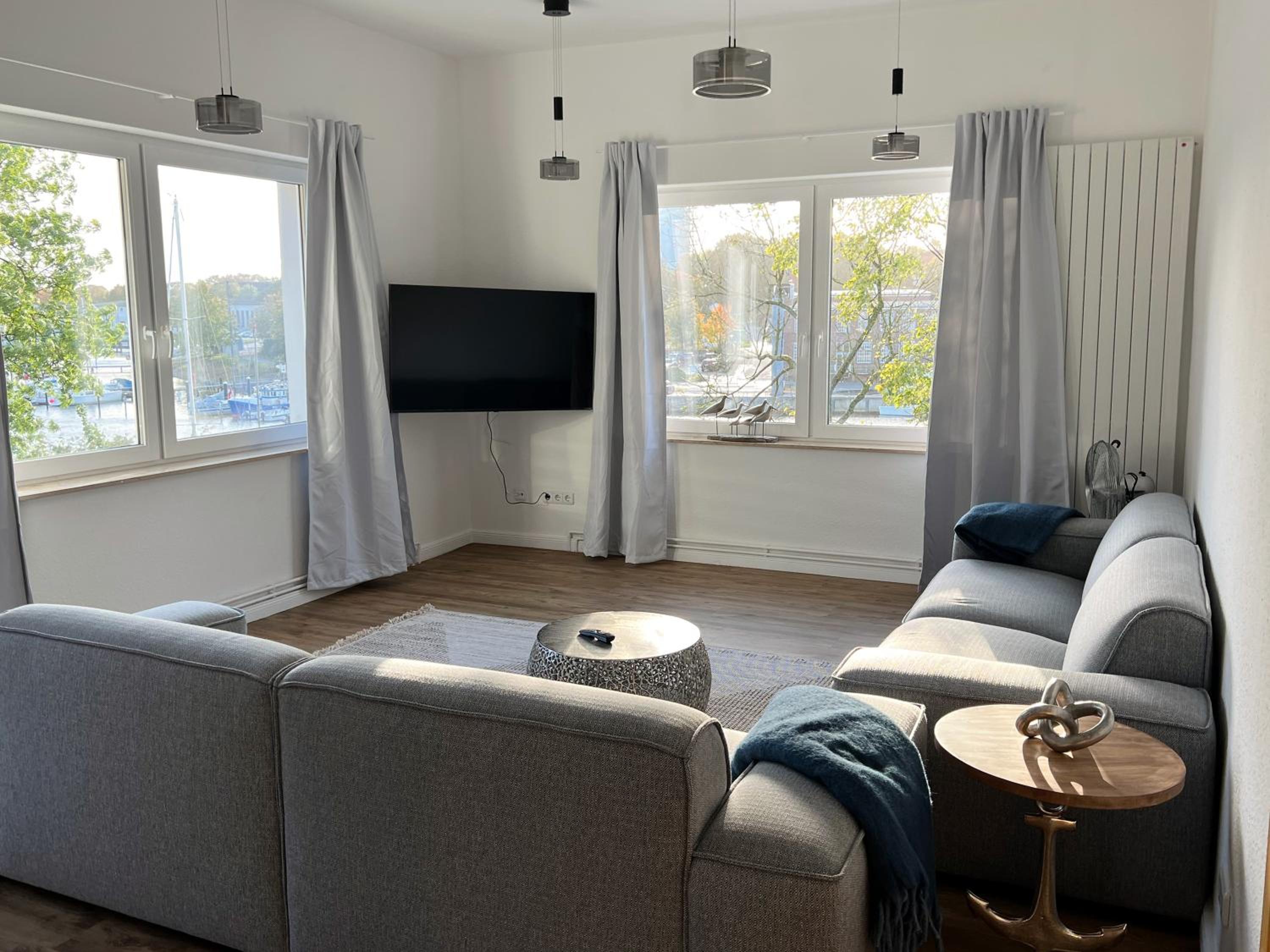 Große Ferienwohnung mit traumhaftem Hafenblick von 