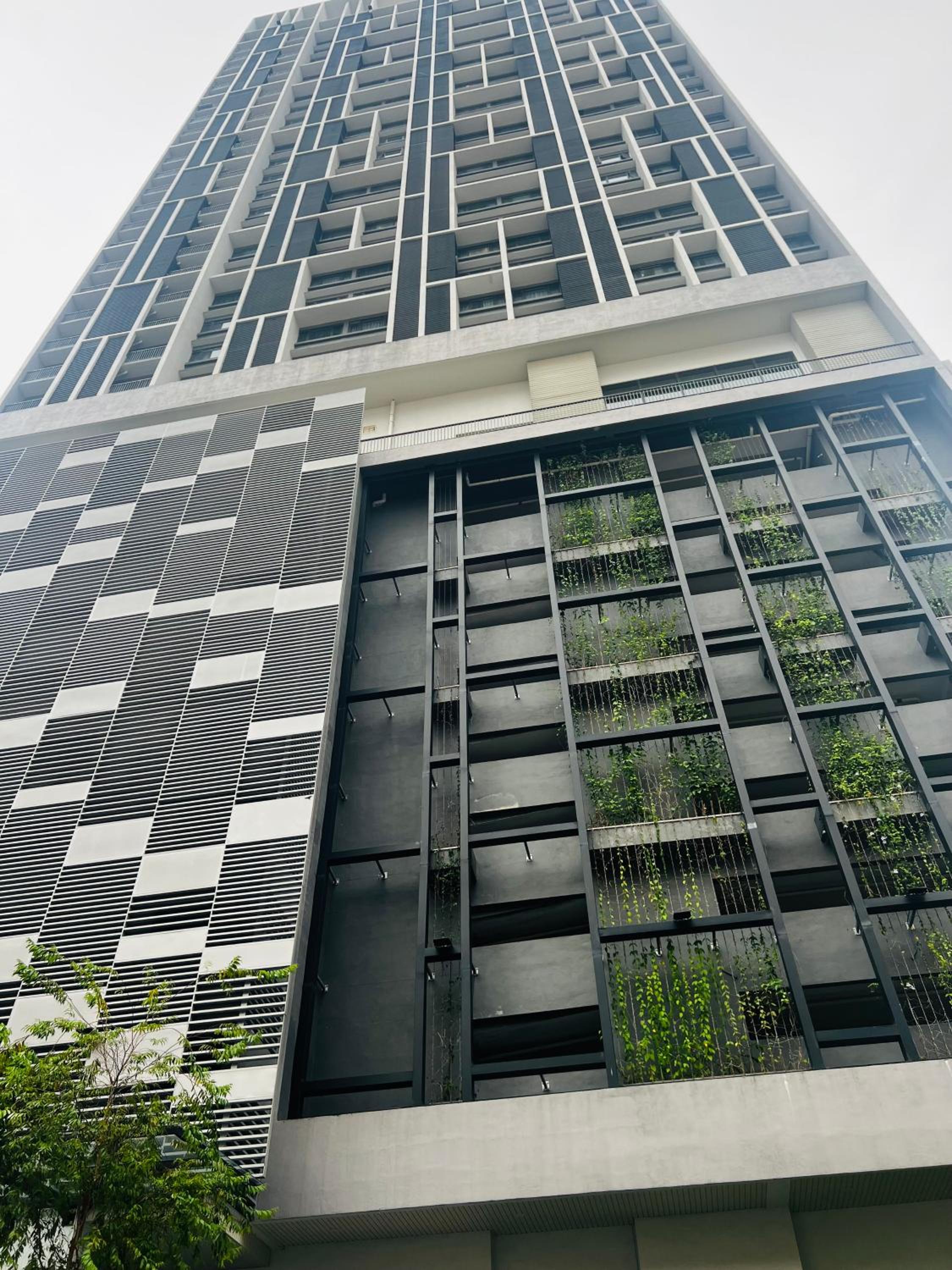 KLcc suites At tower 1