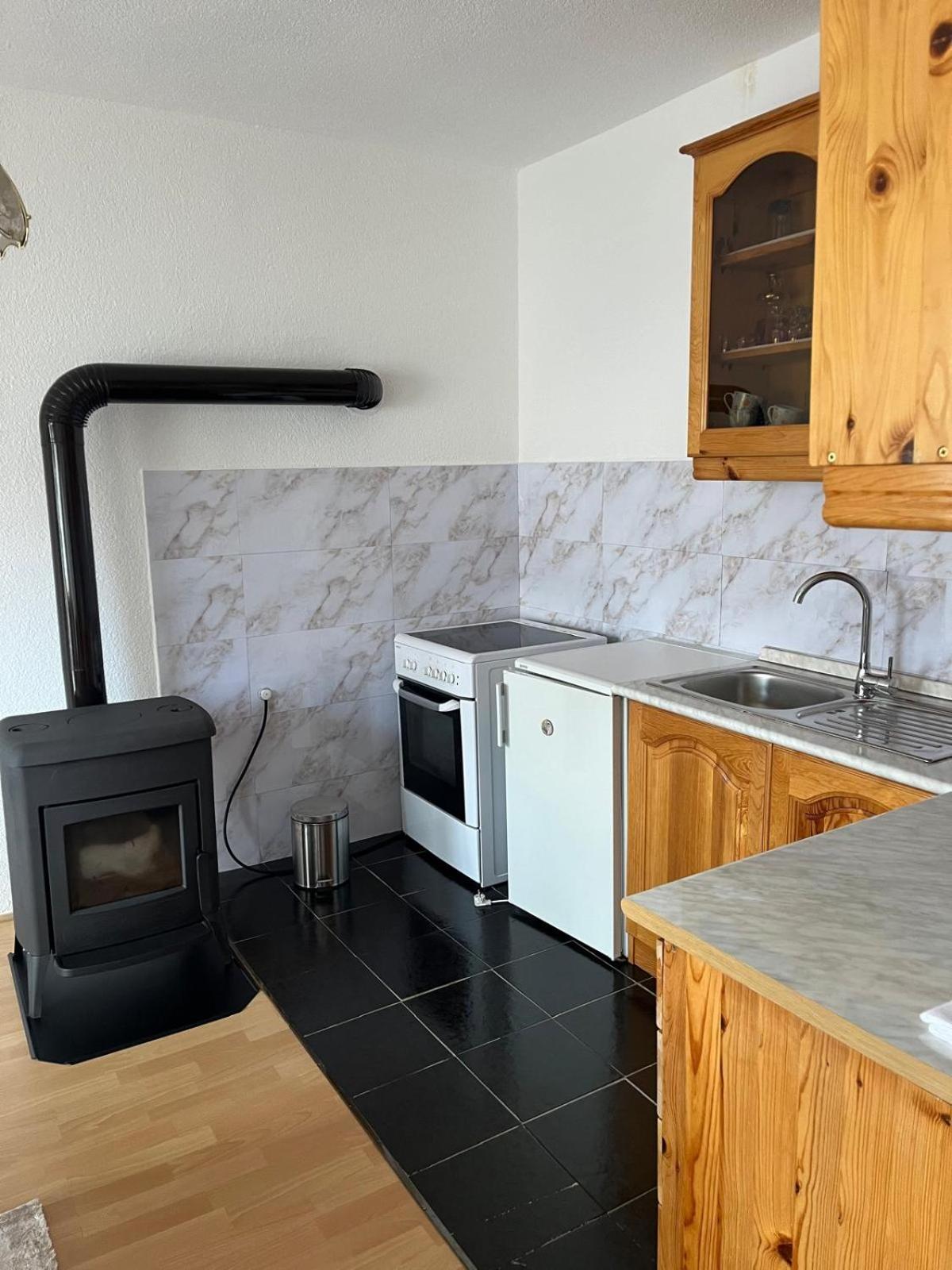 Apartman Lara