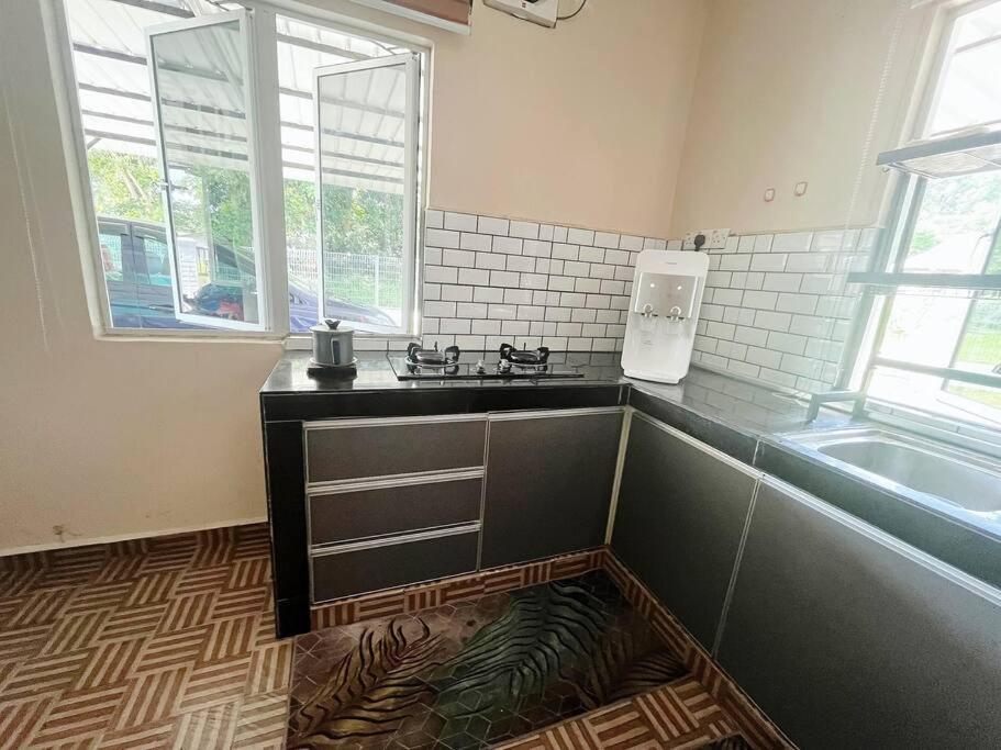 Sunset Place-Pool, Bbq, 1min dr Pusat Ikan Hiasan photo 2