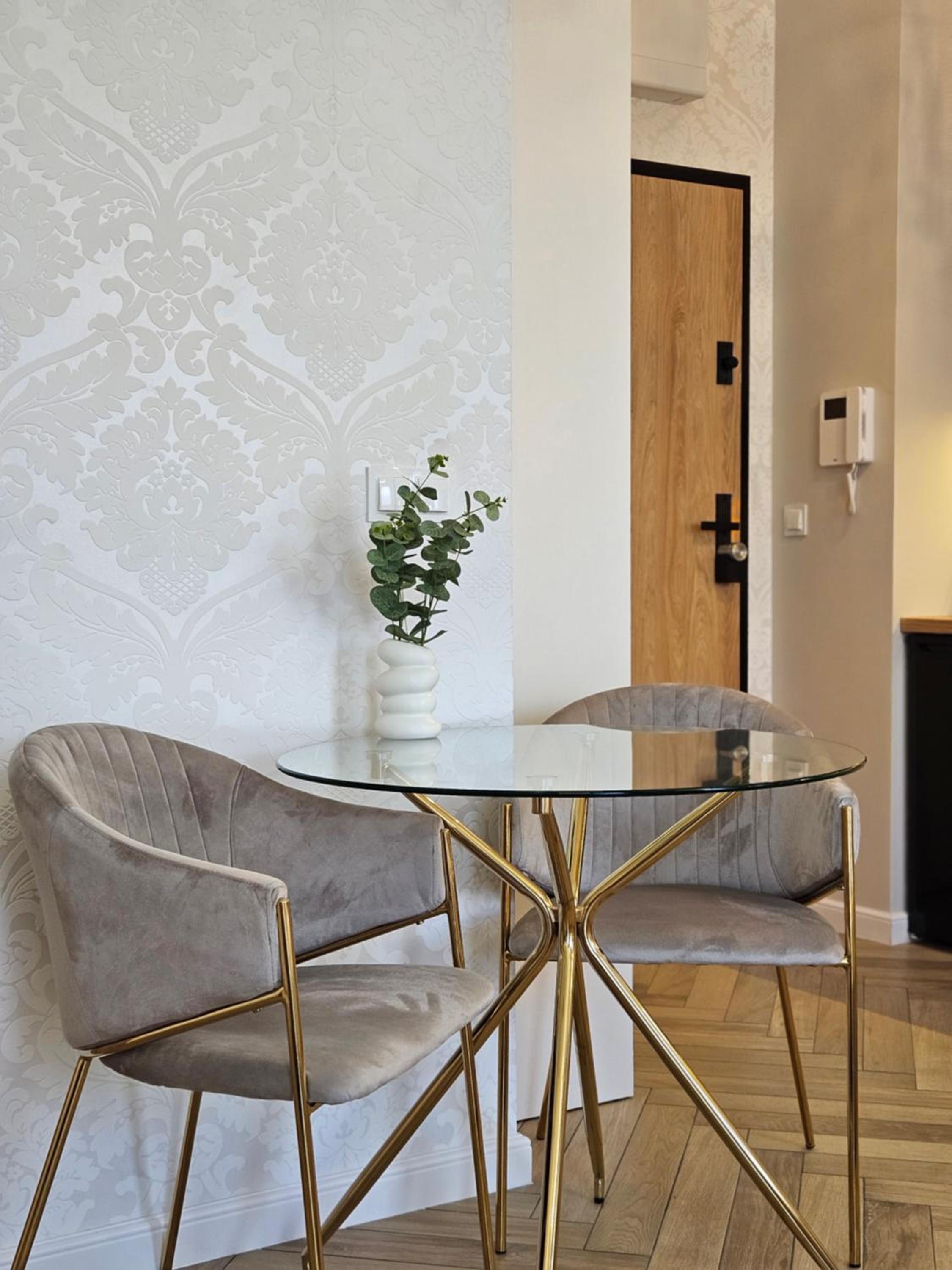 Roosevelta Residence Apartments - przy OFF Piotrkowska, FV - Klimatyzacja - WiFi, Orientarium, Atlas Arena, HopaLupa, Aquapark Fala, EC1