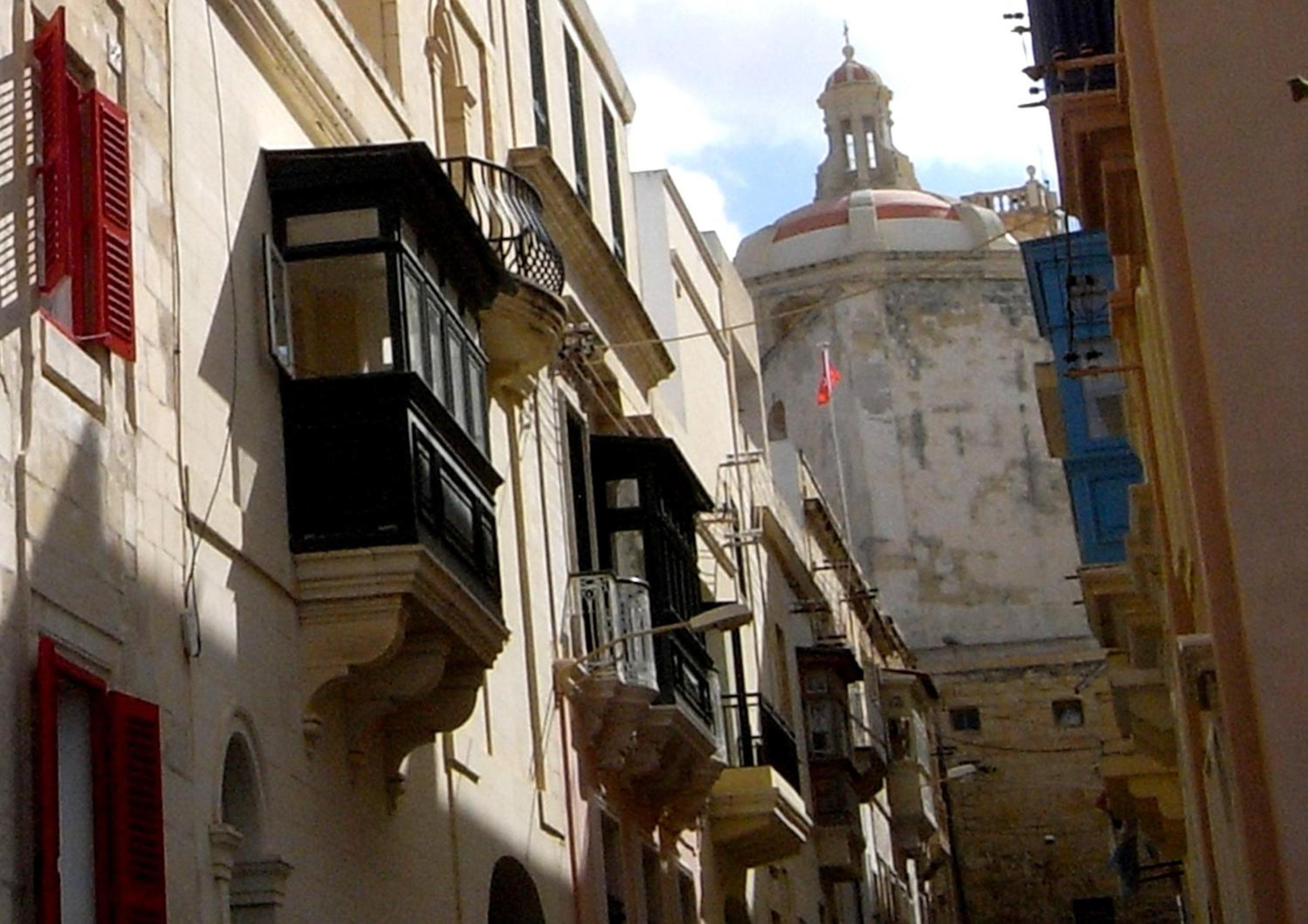 A Charming Townhouse in Senglea Overlooking Valletta's Grand Harbour