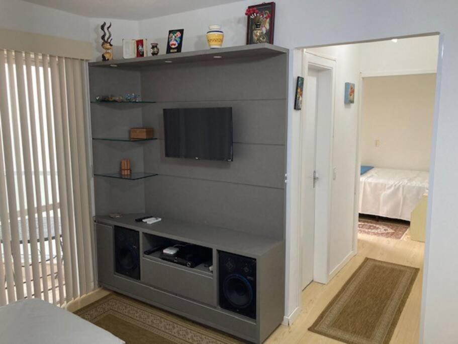 Apartamento frente para o Mar em Perequê Porto Belo SC
