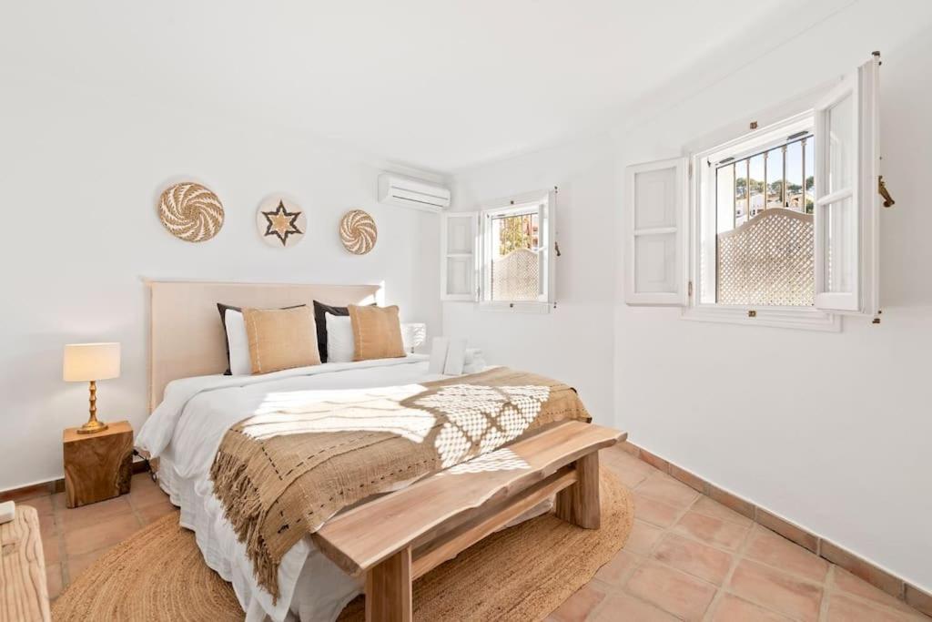Fantastic Townhouse in La Heredia and pools RDR460