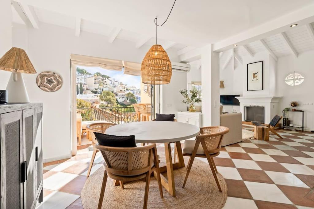 Fantastic Townhouse in La Heredia and pools RDR460