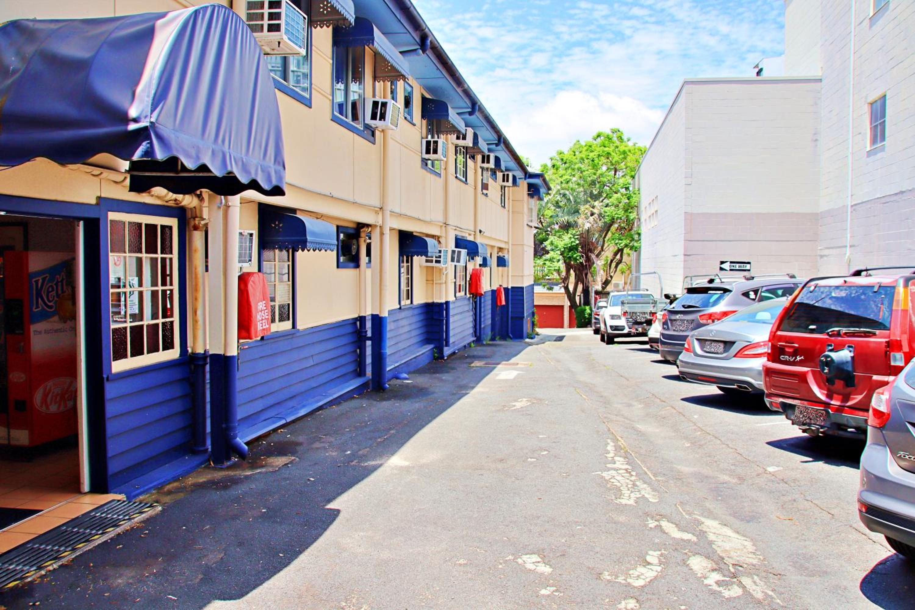 Brisbane Manor