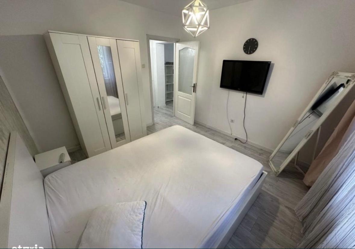 Hotel Central Apartments - Image 1