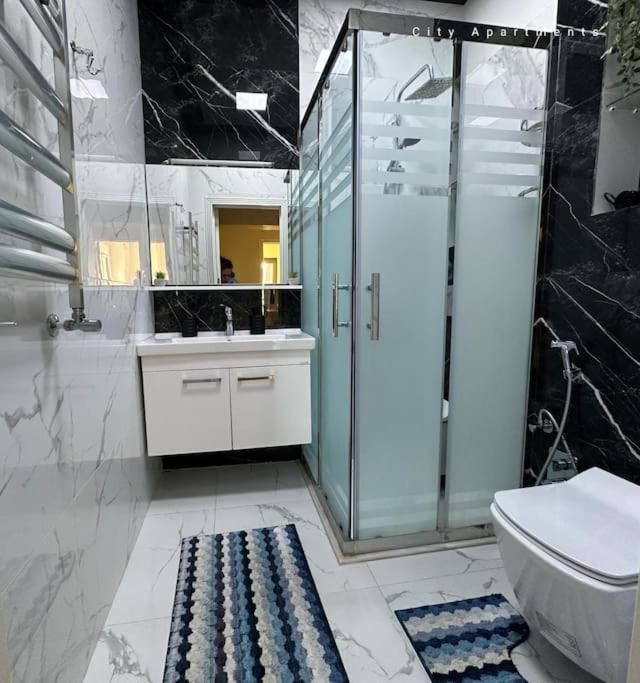 Platinum Residence Apartment