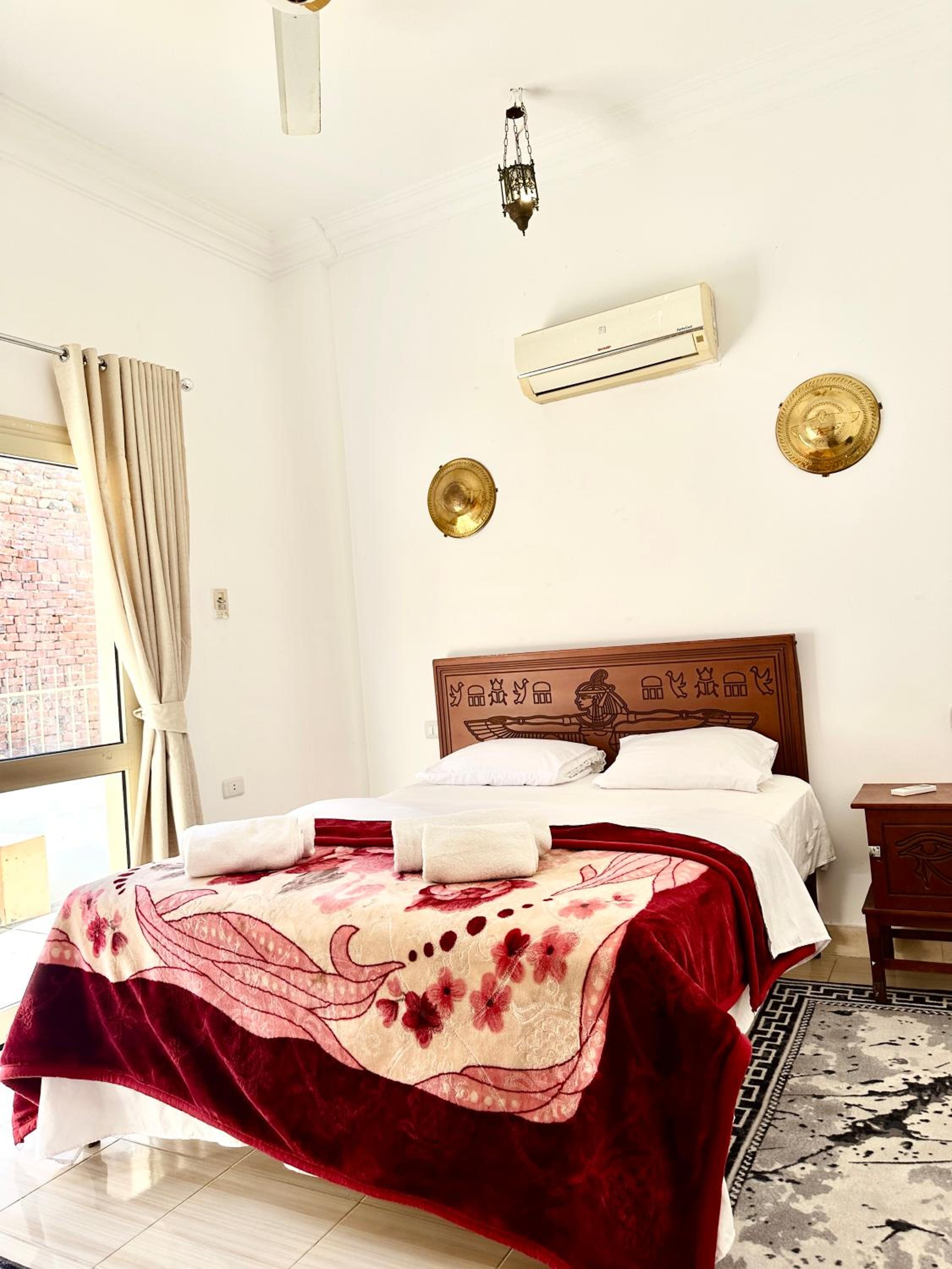 hathor guest house