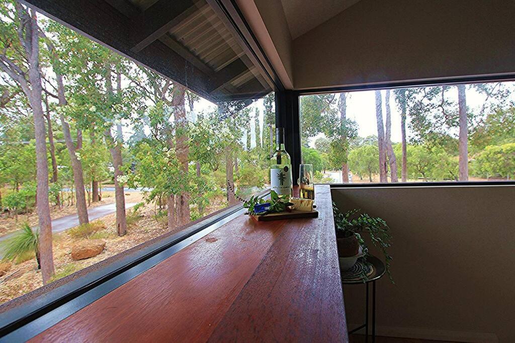 Dreamweaver Studio - town forest retreat