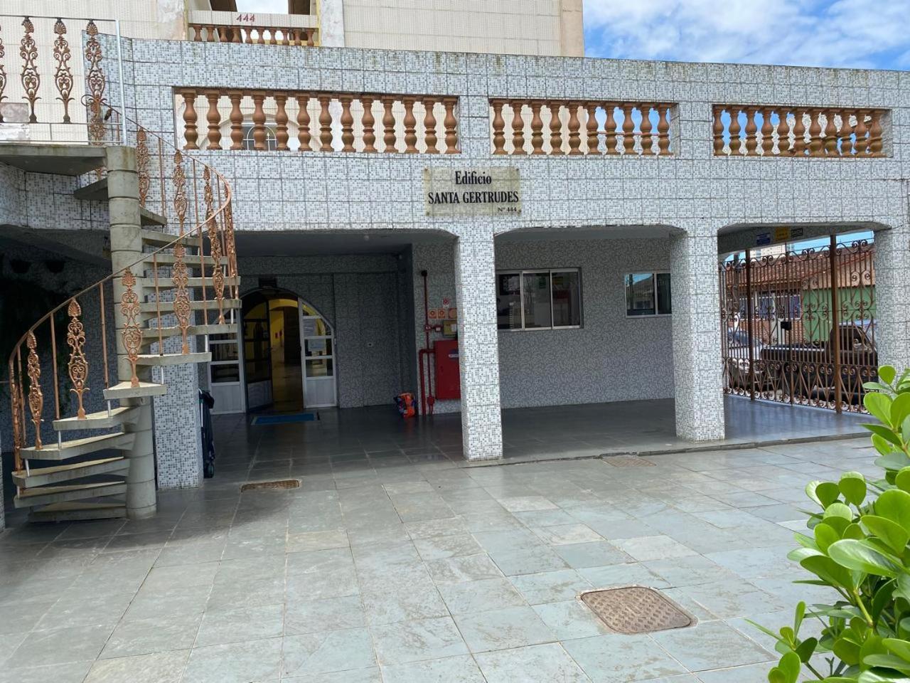 Apartamento Confortável na Praia Grande