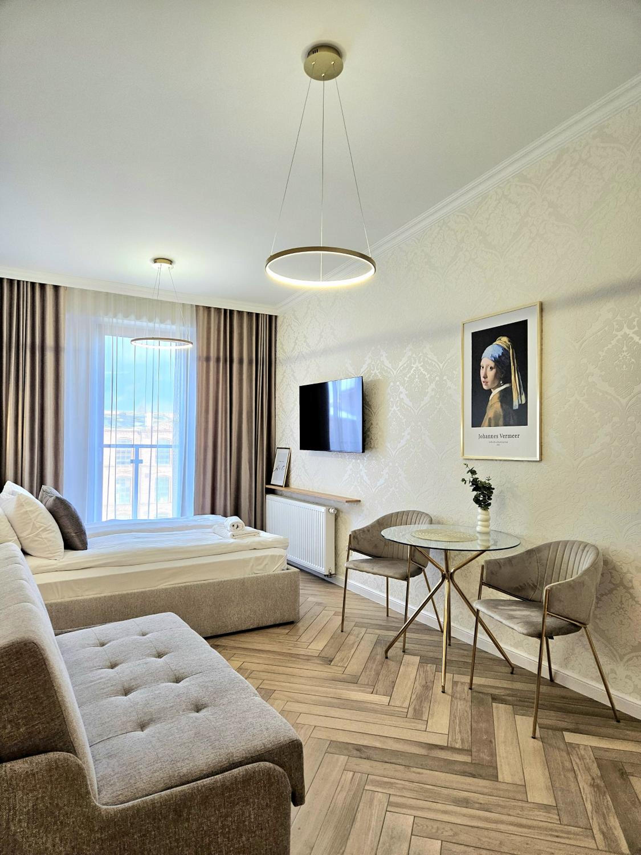 Roosevelta Residence Apartments - przy OFF Piotrkowska, FV - Klimatyzacja - WiFi, Orientarium, Atlas Arena, HopaLupa, Aquapark Fala, EC1