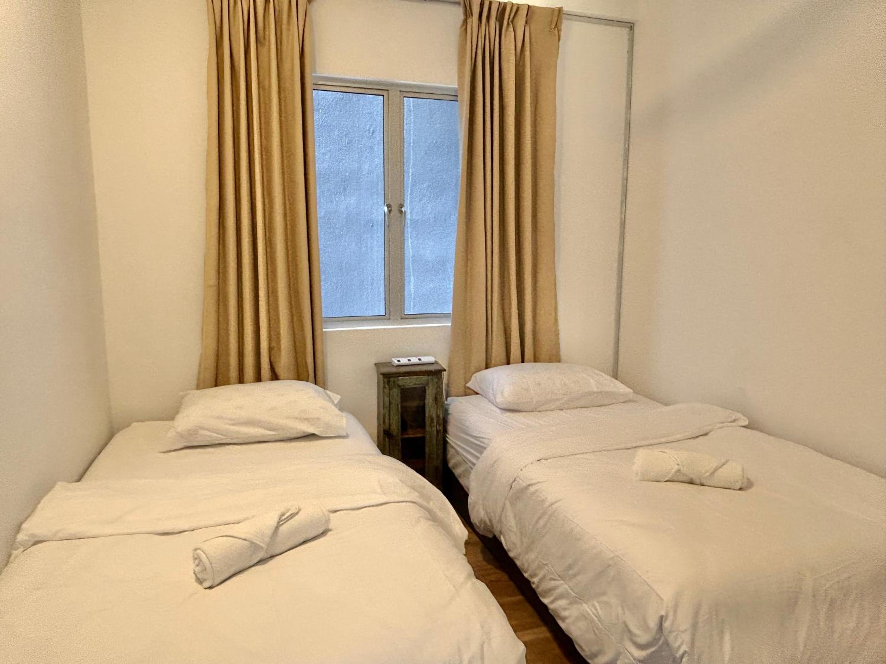 3 bedroom apt L26 at kl sentral with city view