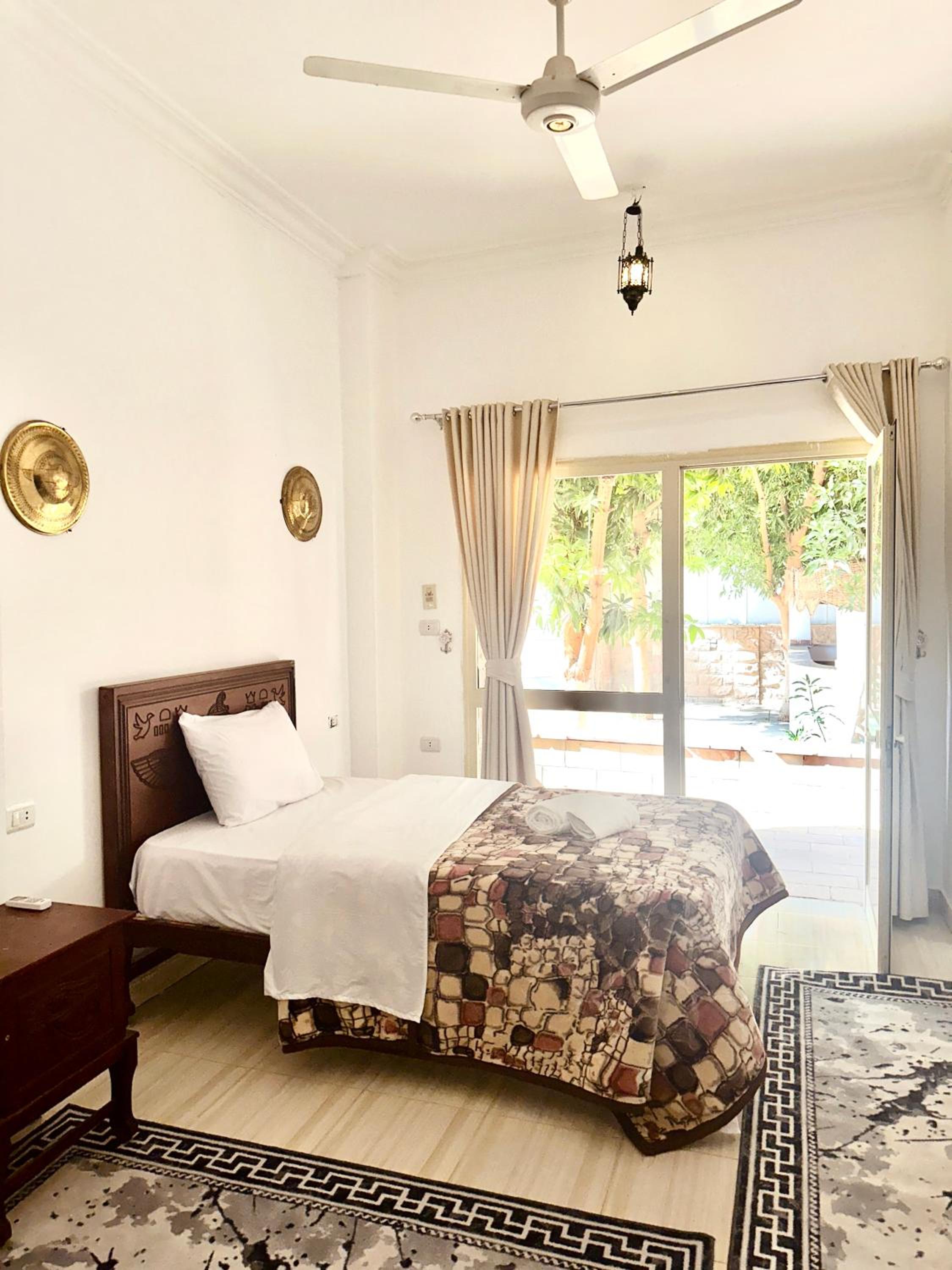 hathor guest house