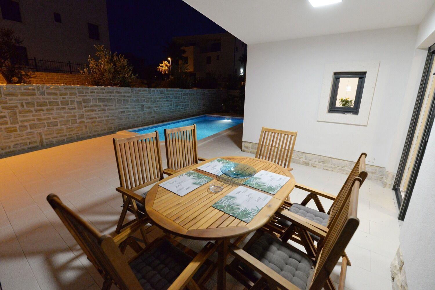 Apartment Nata view 3