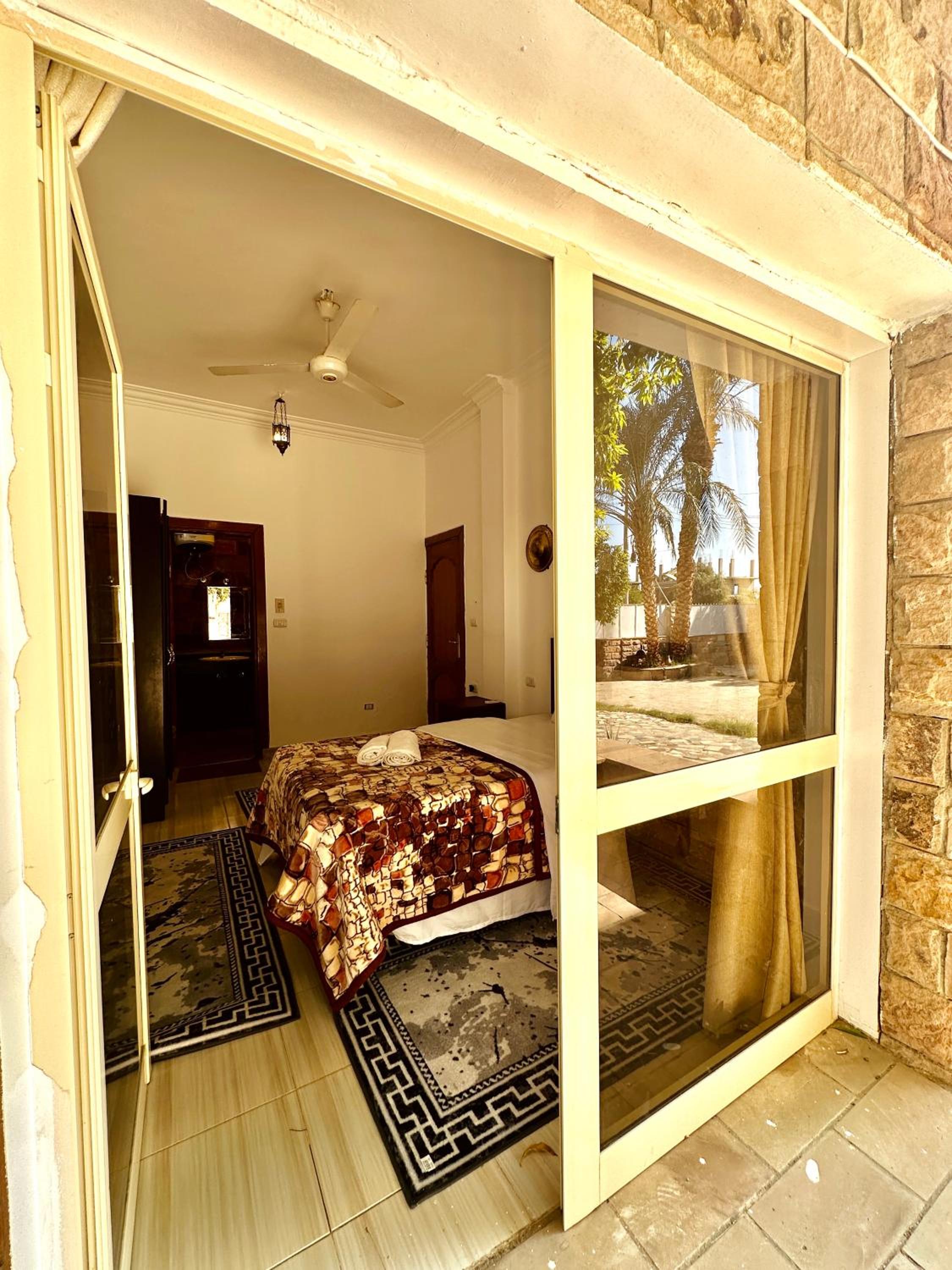 hathor guest house