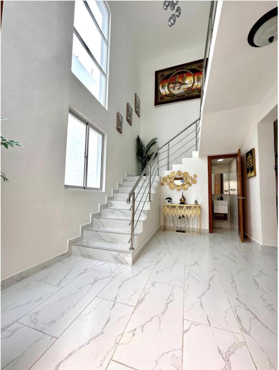 Luxury Villa2
