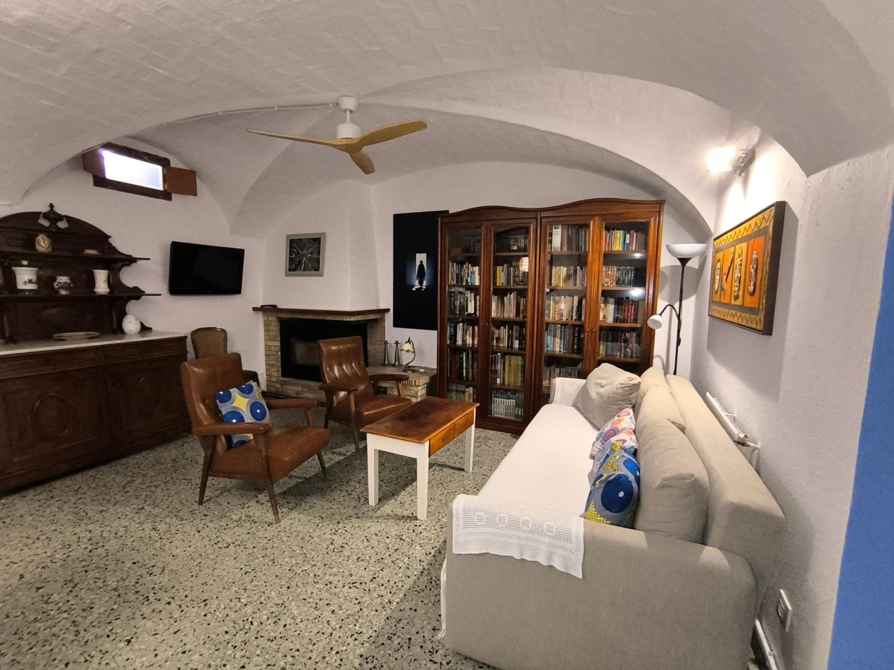 Ca LA LIDIA GARRIGUELLA