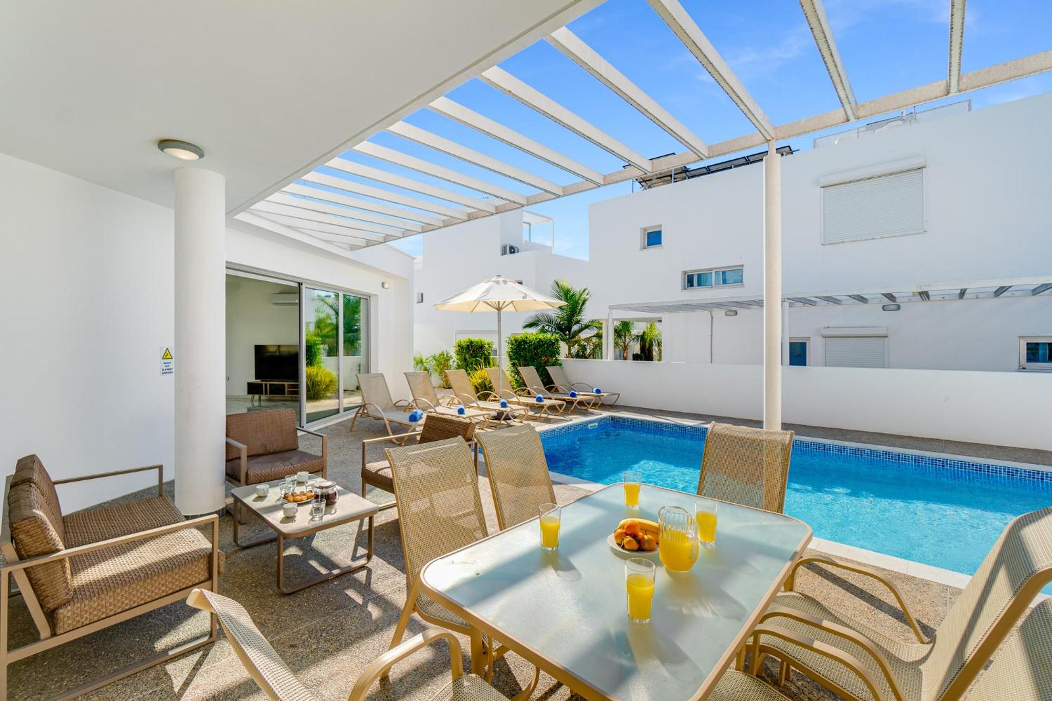 Villa Elite Blu by Ezoria Villas