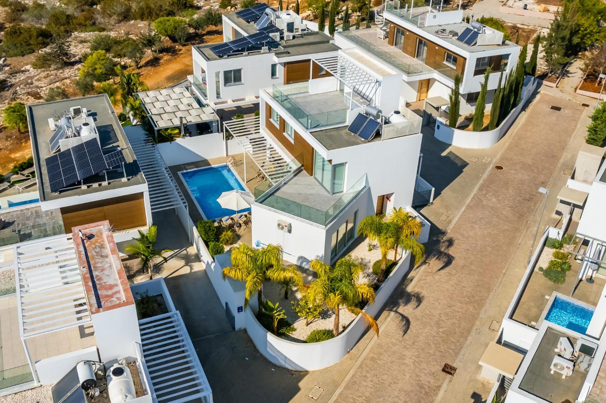Villa Elite Blu by Ezoria Villas
