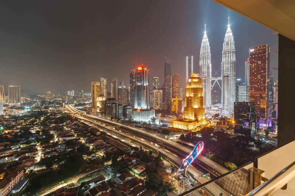 Legasi KgBharu PS4 Coway Next To KLCC & Train